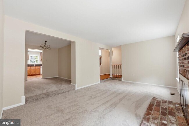 Photo - 10065 Chestnut Wood Ln