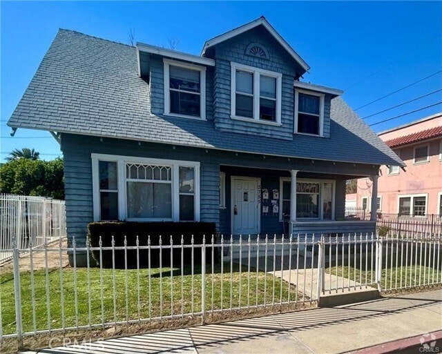Building Photo - 3755 Brockton Ave Rental