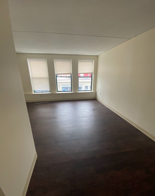 Photo - 108 Peterborough St Unidad 3B