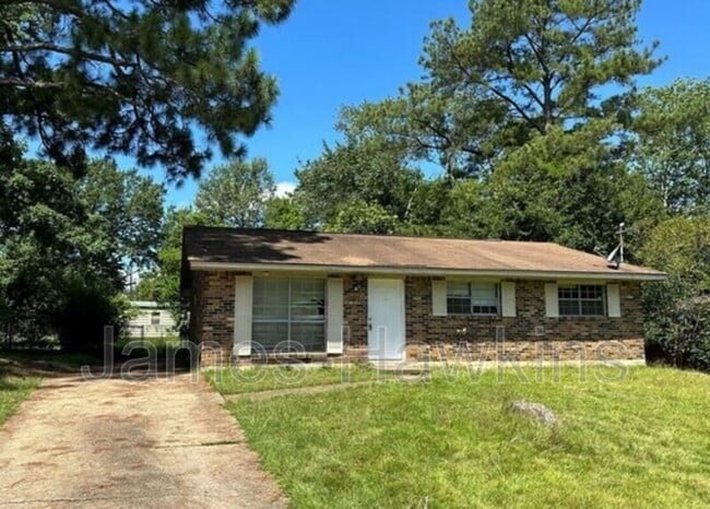 Building Photo - 6160 Hinchcliff Rd Rental