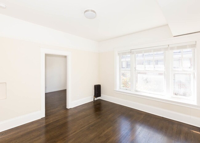 Unit #208 - 990 Geary Rental