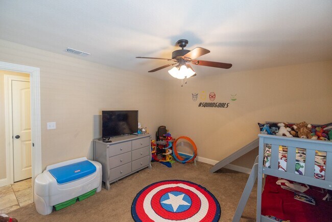 Photo - 7701 Florence Dr