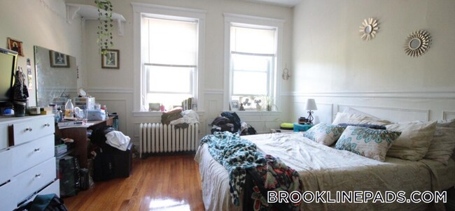 Photo - 724 Washington St Unit 3