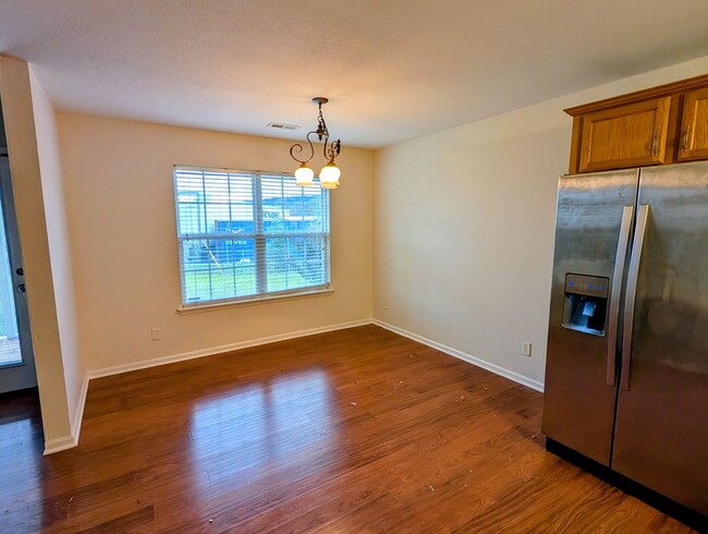 Photo - 3 BR 2 BA For Rent in Rossville