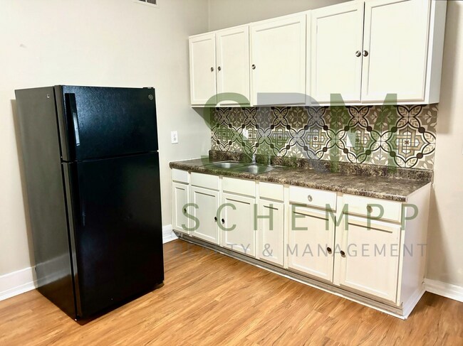 Photo - Spacious 4 bedroom in Portland-Section 8 Accepted **1/2 off first months rent**