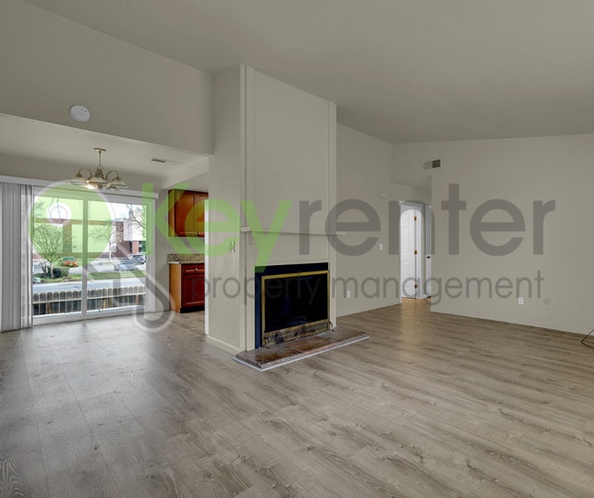 Photo - 6385 Bonham Cir