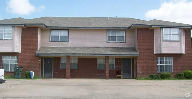 Building Photo - 3003 Cantabrian Dr Unit 3003 Cantabrian Drive - B Rental
