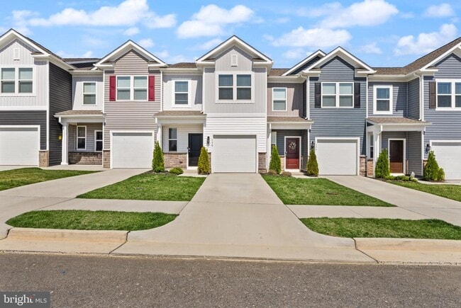 Photo - 138 Willett Holw St