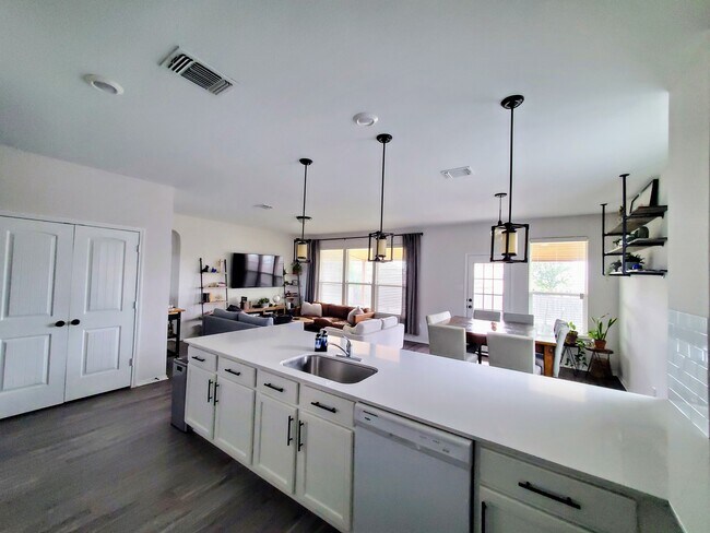 Photo - 14120 James Garfield St