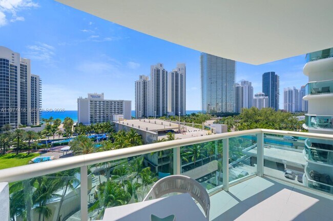 Building Photo - 19370 Collins Ave Unit 905