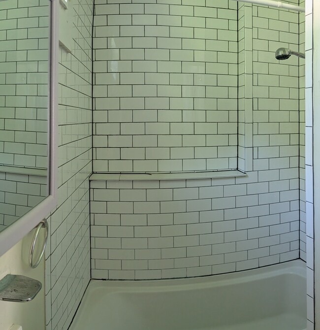 Photo - 227 Shedaker St