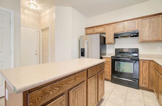 Photo - 17762 W Hearn Rd