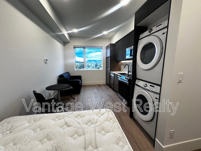 Photo - 513-720 KLO Rd