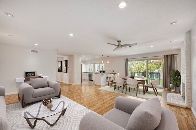 Photo - Rancho Bernardo 55+ Community Attached Home 2 Bed, 2 Ba with Patio, Private yard and Laundry