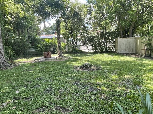 Photo - 1005 Murray Dr