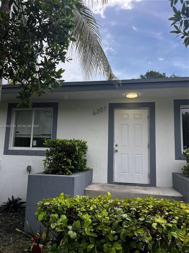 Photo - 6301 NW 1st Pl