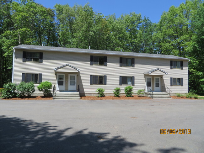Typical - 278 Oak Ter Townhome