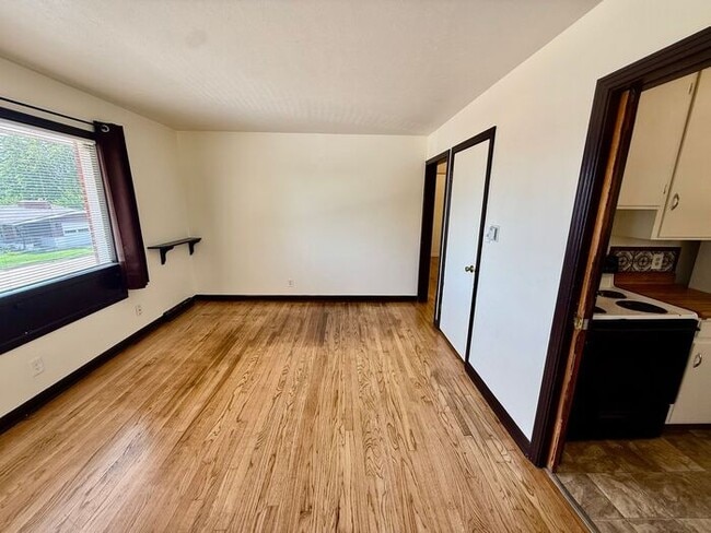 Large 2 bedroom, 2 bath Duplex with Attached 1 car garage in West Loveland, CO