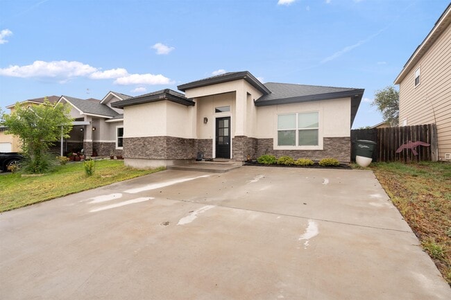 Photo - 1009 Tesoro Hills