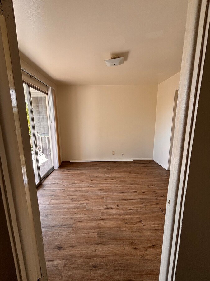 Photo - 278 D St E Unit 7