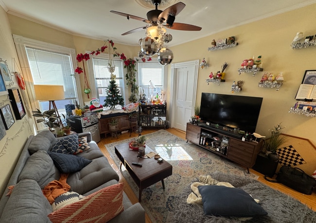 Photo - 176 Elm St Unit 2