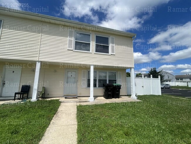 Photo - Available Immediately 3 Bedroom 1 Bath in Lehigh Manor Sicklerville NJ