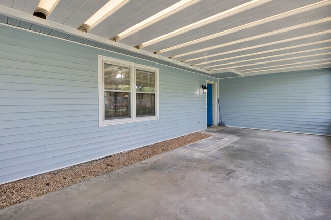 Photo - 120 Tar Heel Dr