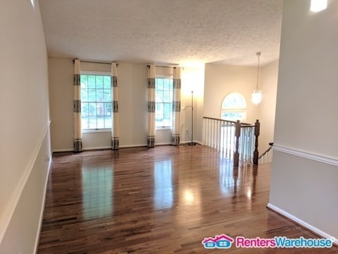 Photo - 20925 Shakespeare Dr