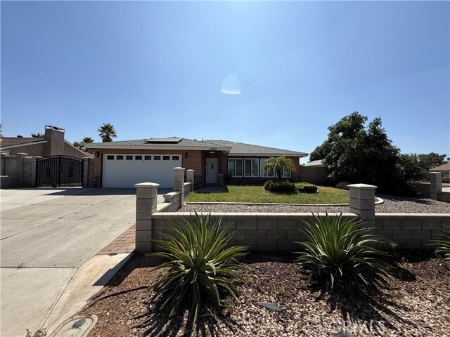 Building Photo - 14340 Palmea St