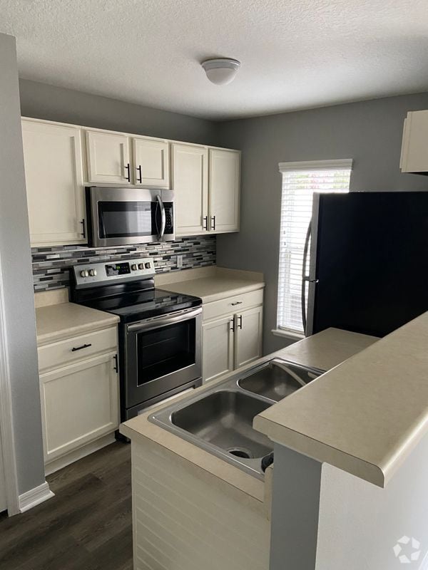 Building Photo - 7056 St Ives Ct Rental