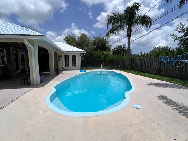 Photo - 3013 SE Wake Rd House