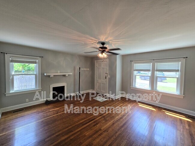 Photo - 3605 Navajo Dr