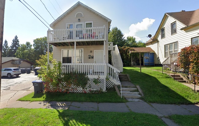 Building Photo - 217 N 25th Ave W Unit 2