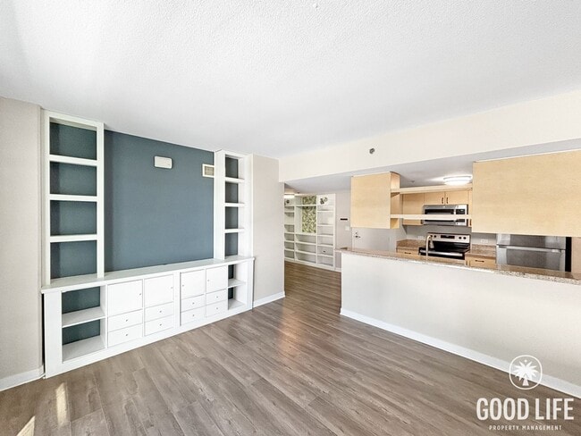 Photo - Charming 2BD/1BA Condo in Downtown W/ A/C, W/D, Community Pool, Spa, & Gym!