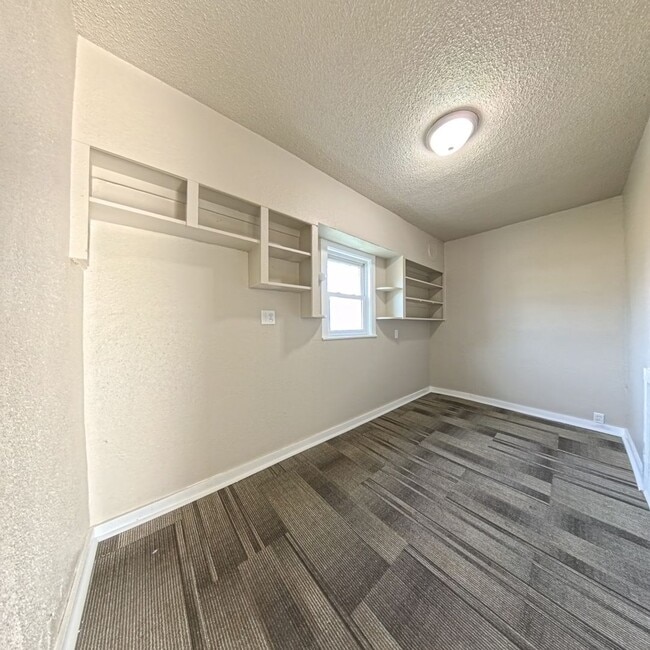 Photo - Newly remodeled 3 bedroom 2 bathroom home-Located in Jefferson