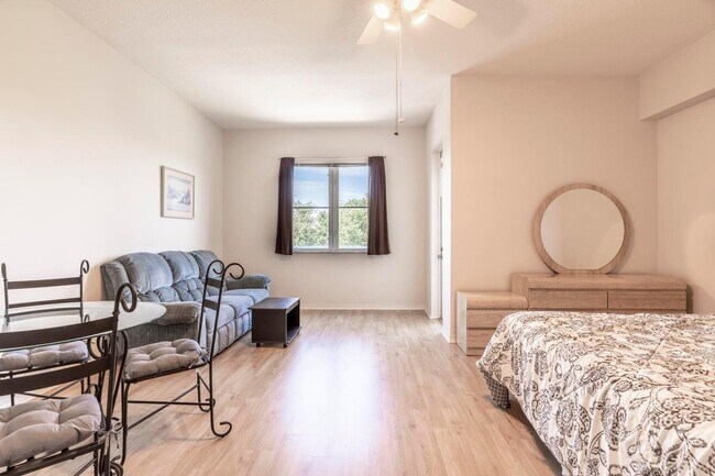 Photo - 1209 Main St Unit 306