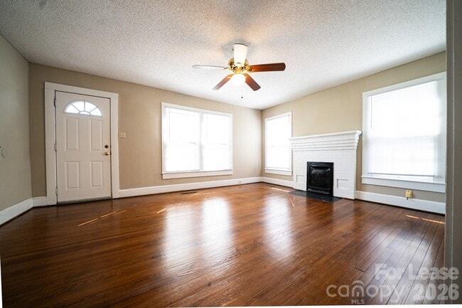 Photo - 908 S Juniper St