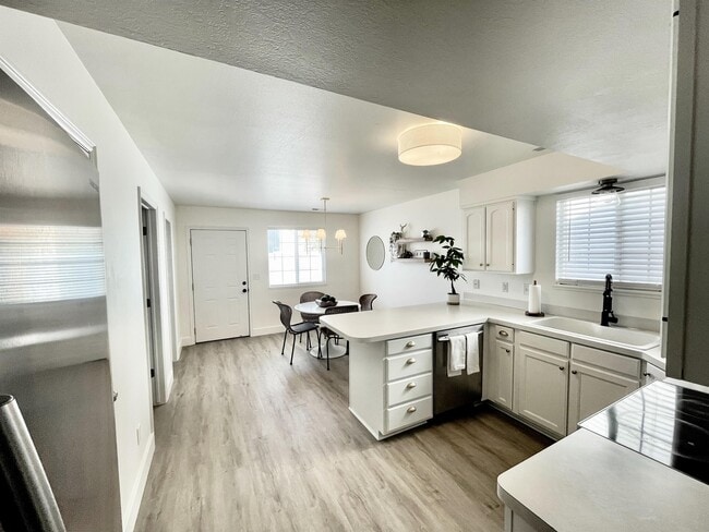 Photo - 6157 S 1275 E