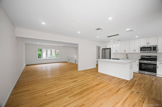 Photo - 26 Ravine Rd