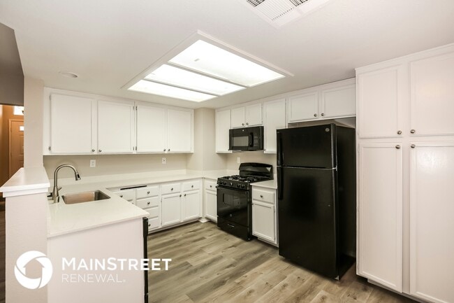 Photo - 1637 Bent Arrow Dr