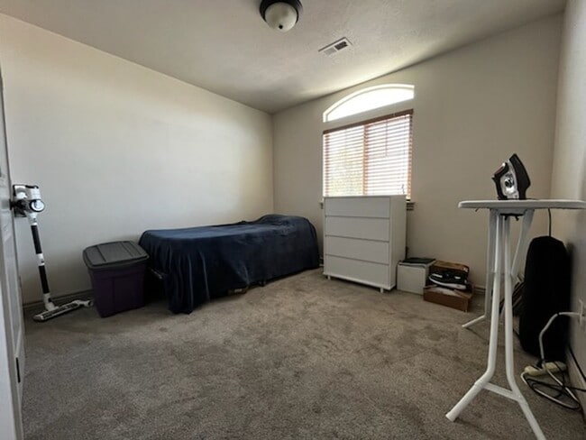 Building Photo - 1800 W 815 S Unit BTB Left Bedroom