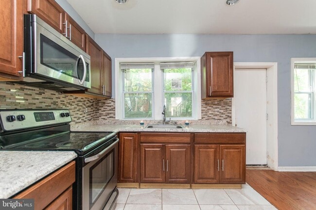 Photo - 2849 N Bailey St