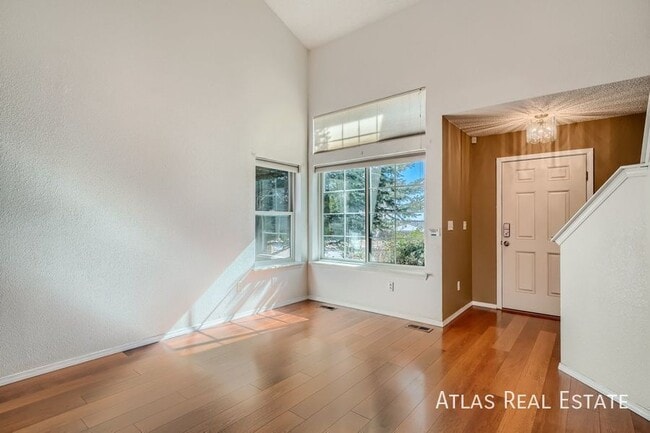 Photo - 4827 Ardley Dr