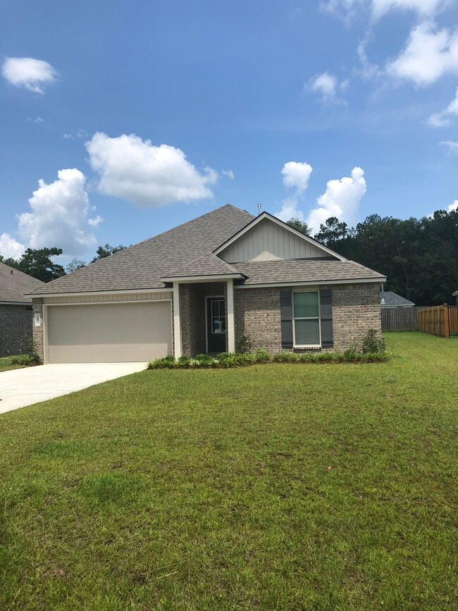 Building Photo - 16837 Highland Heights Dr Rental