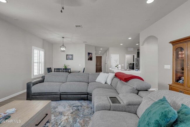 Photo - East El Paso 3 bed Refrig A/C