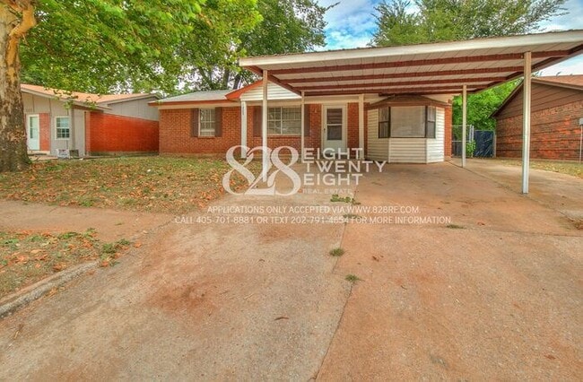 Photo - $100 OFF YOUR FIRST MONTH! 3 Bed/1 Bath Si...