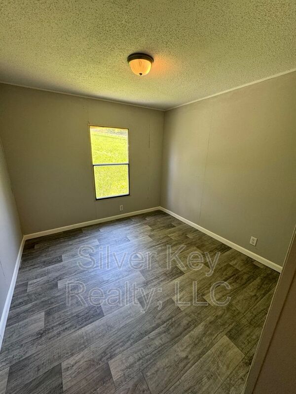 Photo - 339 Co Rd 439