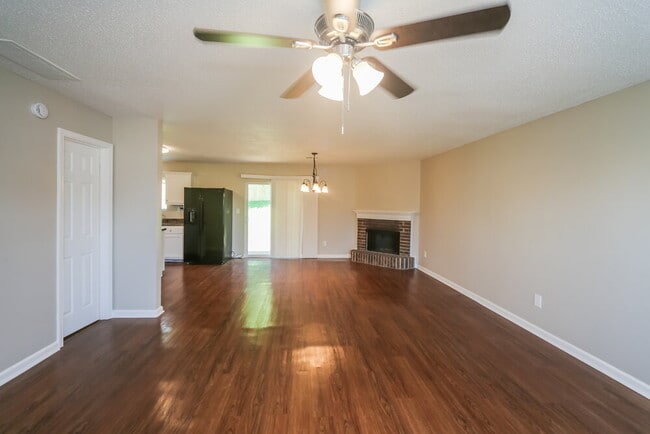 Photo - 10108 Nolton Cir