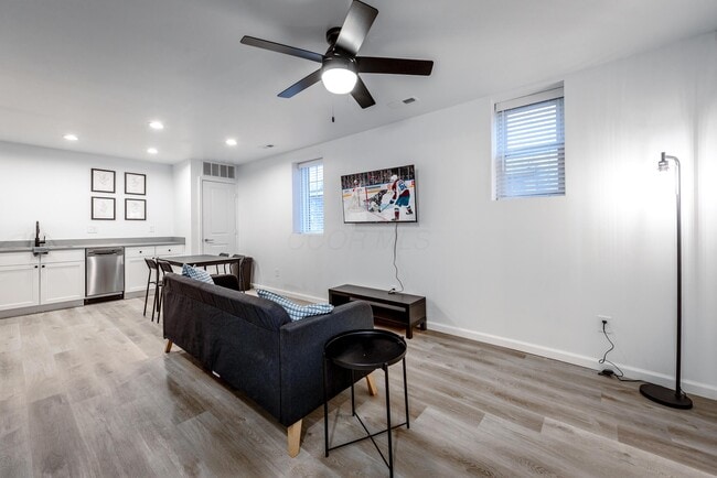 Photo - 62 S Main St Unit 7