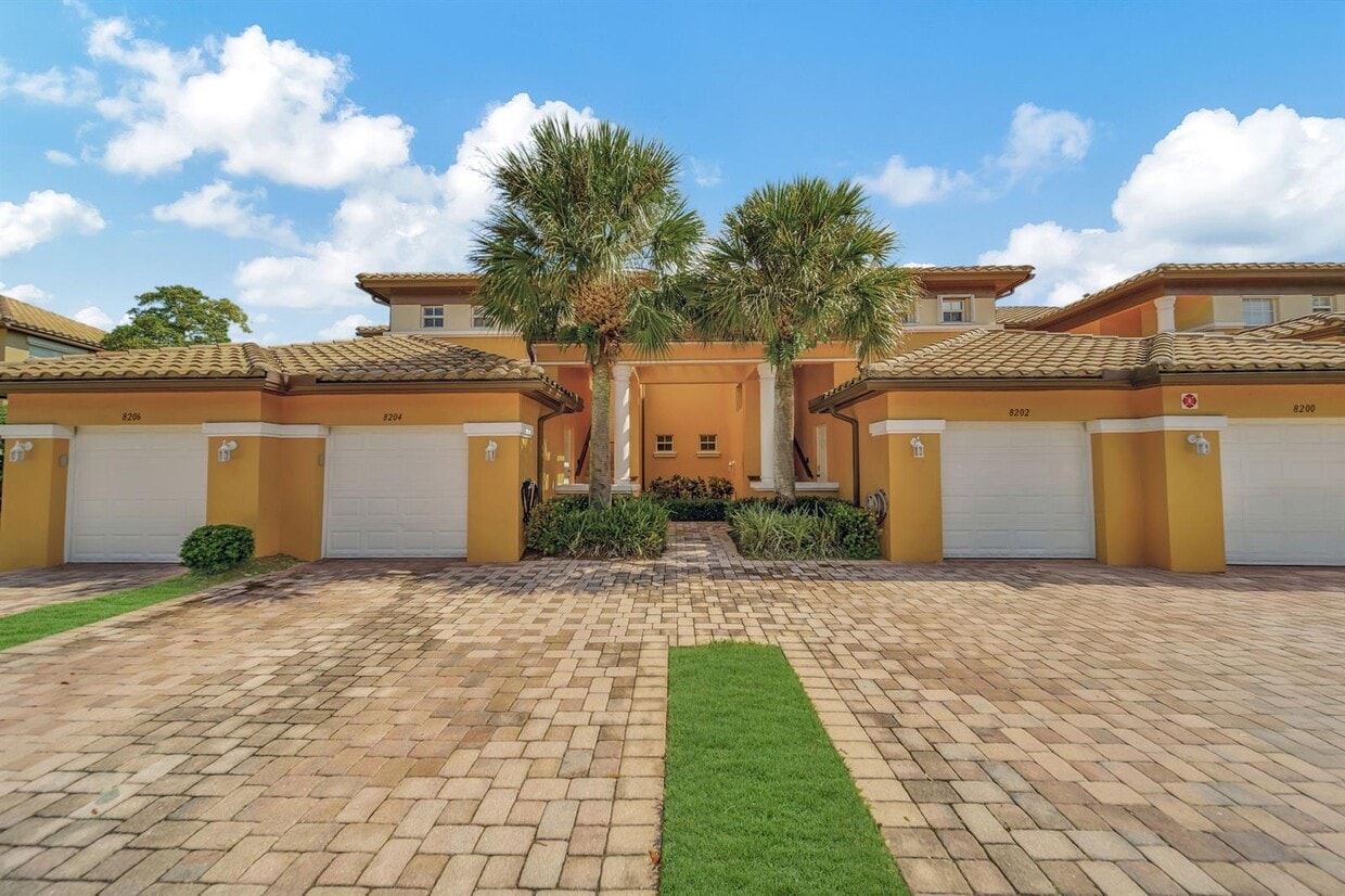 Photo - 8204 NW 128th Ln (Parkland, FL)